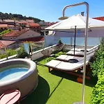 Apartman Stella Mariela *