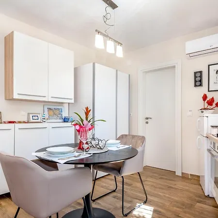 Apartmán Stella Mariela