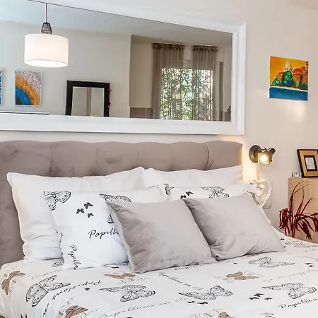 Apartment Stella Mariela *