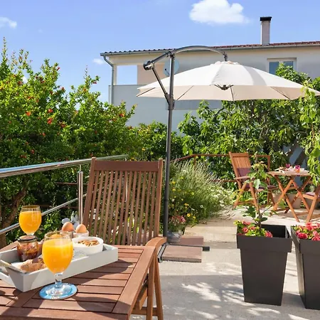 Stella Mariela Sibenik