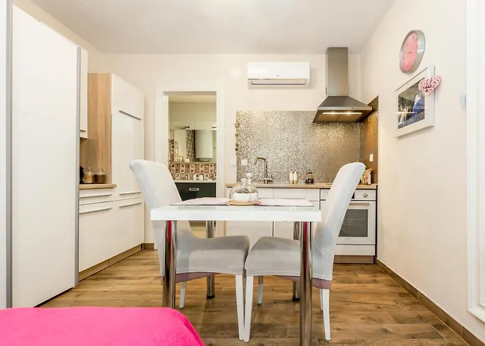 아파트 Stella Mariela