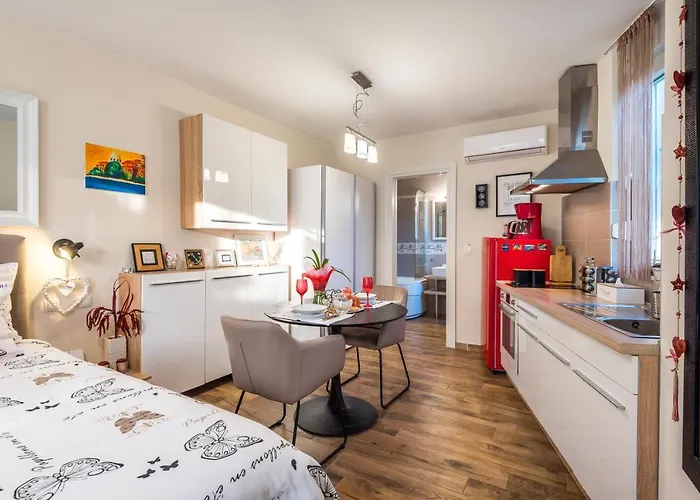 Stella Mariela Apartment *