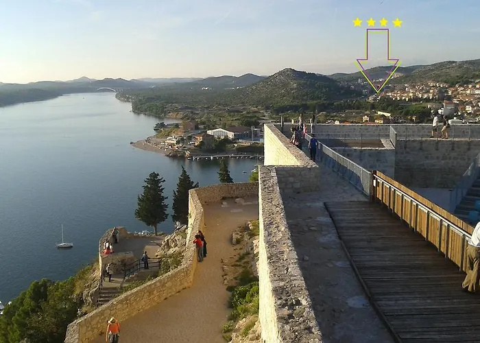 Stella Mariela דירה שיבניק