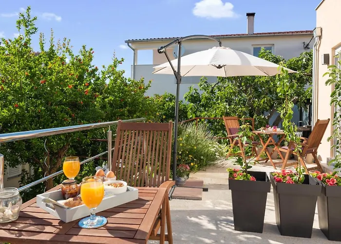 Stella Mariela שיבניק